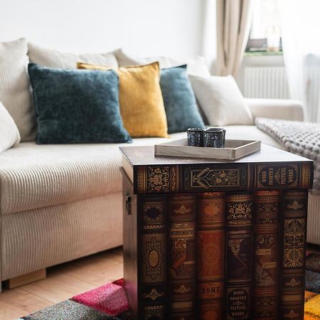 1-4 Gaeste Wohnung W-Lan, Netflix, Amazon, Parken, Arbeitsplatz, 24H Check In ,Vollausgestattet Kueche, Handtuecher Seife U,V,M Fuer Geschaeftsreisende, Paare, Familien , Swischtow Exterior foto