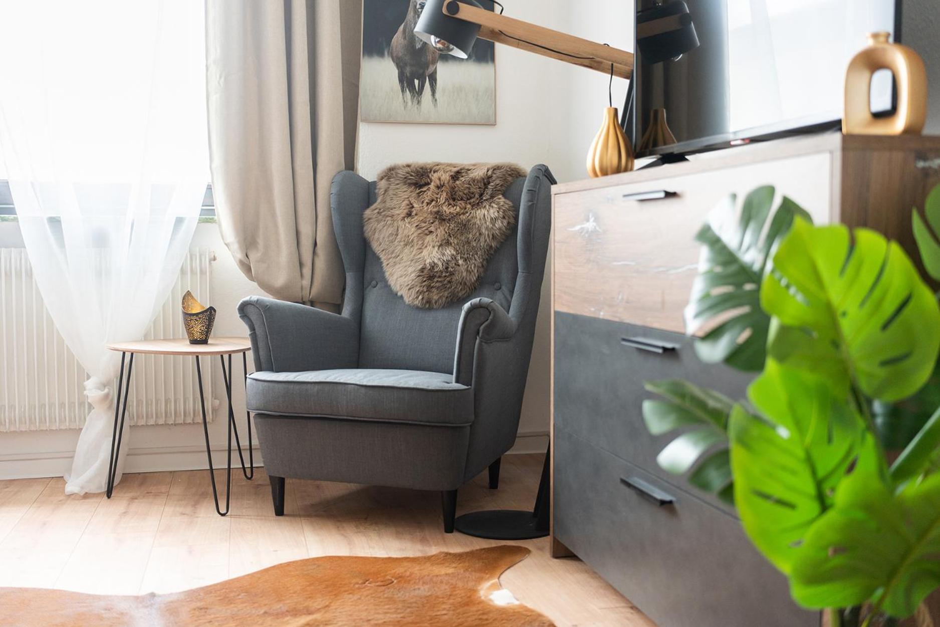 1-4 Gaeste Wohnung W-Lan, Netflix, Amazon, Parken, Arbeitsplatz, 24H Check In ,Vollausgestattet Kueche, Handtuecher Seife U,V,M Fuer Geschaeftsreisende, Paare, Familien , Swischtow Exterior foto