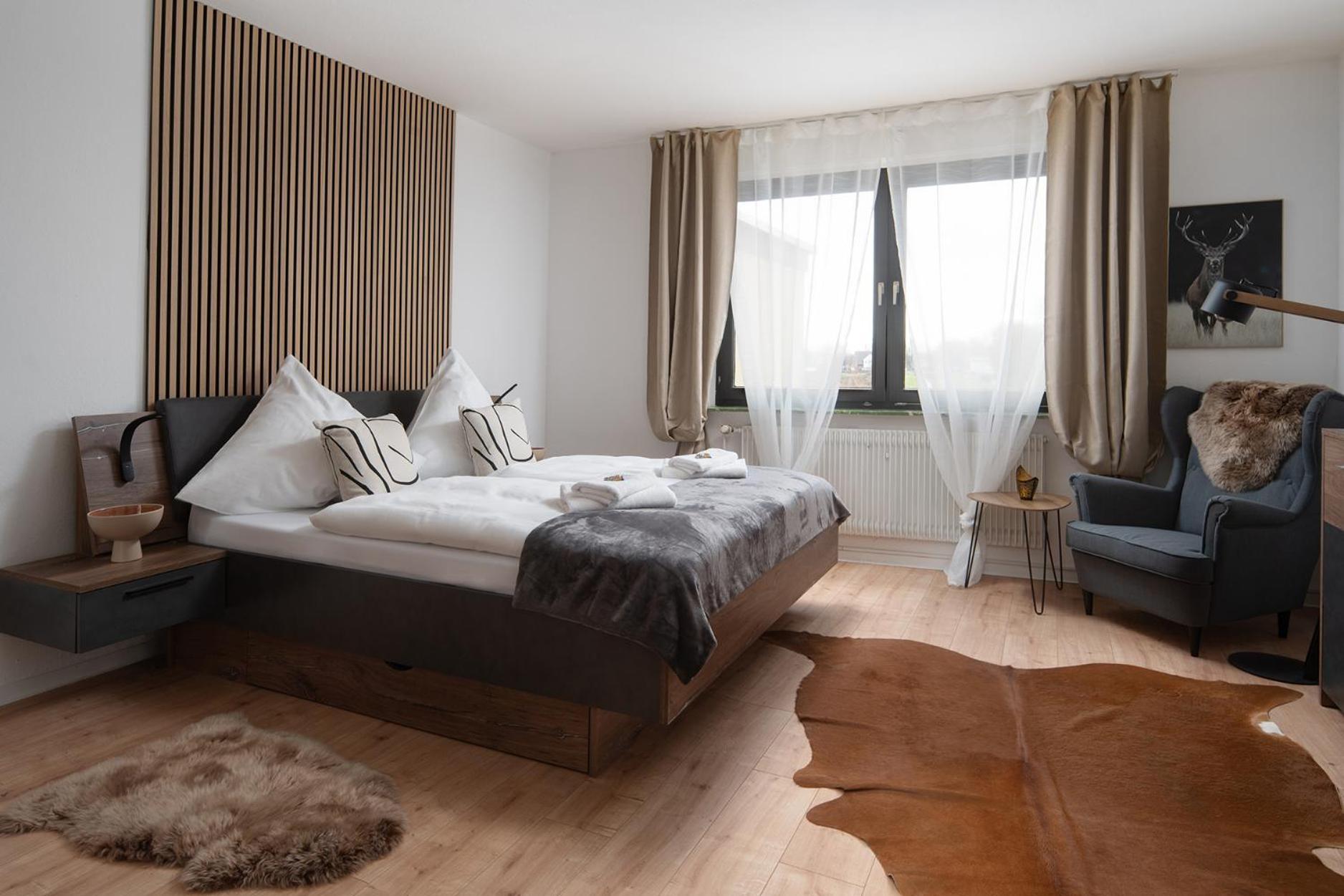 1-4 Gaeste Wohnung W-Lan, Netflix, Amazon, Parken, Arbeitsplatz, 24H Check In ,Vollausgestattet Kueche, Handtuecher Seife U,V,M Fuer Geschaeftsreisende, Paare, Familien , Swischtow Exterior foto